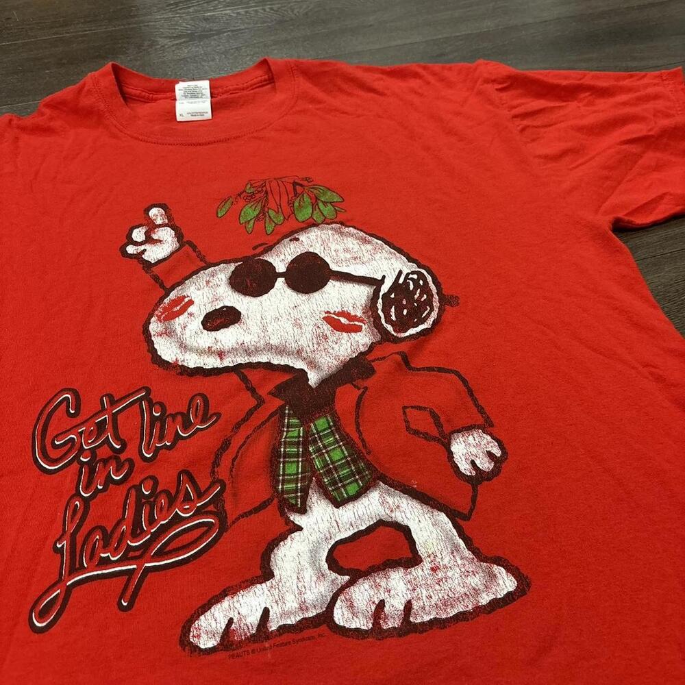vintage snoopy get in line ladies Christmas t shirt 00s XL